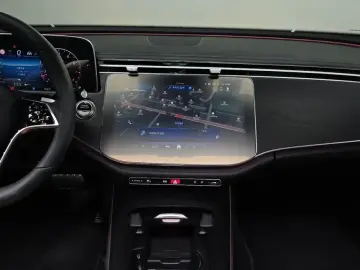 2025 Mercedes-Benz E-Класс с пробегом 20 463 км