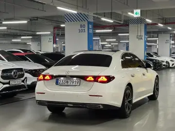 2025 Mercedes-Benz E-Класс с пробегом 12 400 км