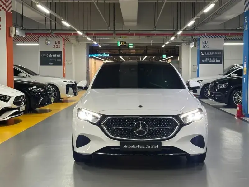 2025 Mercedes-Benz E-Класс с пробегом 12 400 км