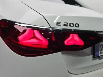 2025 Mercedes-Benz E-Класс с пробегом 20 463 км
