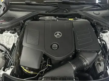 2025 Mercedes-Benz E-Класс с пробегом 12 400 км