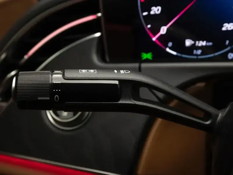 2025 Mercedes-Benz E-Класс с пробегом 16 762 км