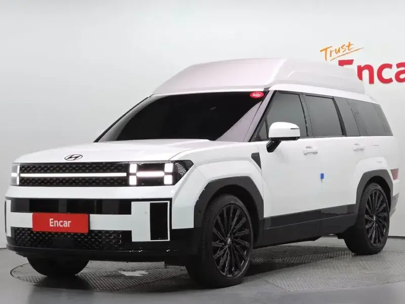 2025 Hyundai Santa Fe с пробегом 2 393 км
