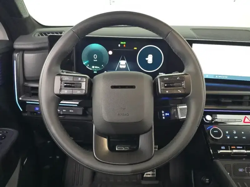 2025 Hyundai Santa Fe с пробегом 2 393 км