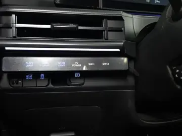 2025 Hyundai Santa Fe с пробегом 2 393 км