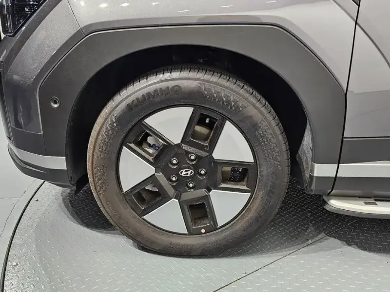 2023 Hyundai Santa Fe с пробегом 10 261 км