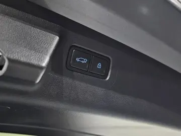2023 Hyundai Santa Fe с пробегом 10 261 км