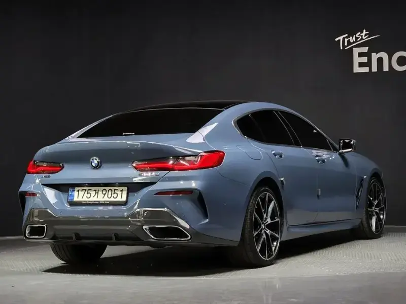 2021 BMW 8 серии с пробегом 123 187 км