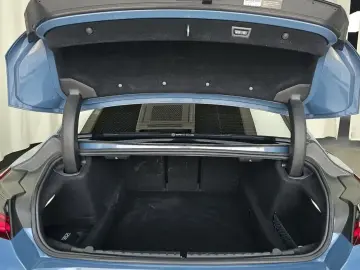 2021 BMW 8 серии с пробегом 123 187 км