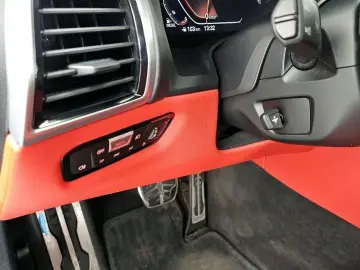 2021 BMW 8 серии с пробегом 123 187 км