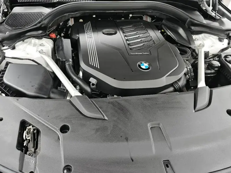 2023 BMW 6 серии с пробегом 33 756 км