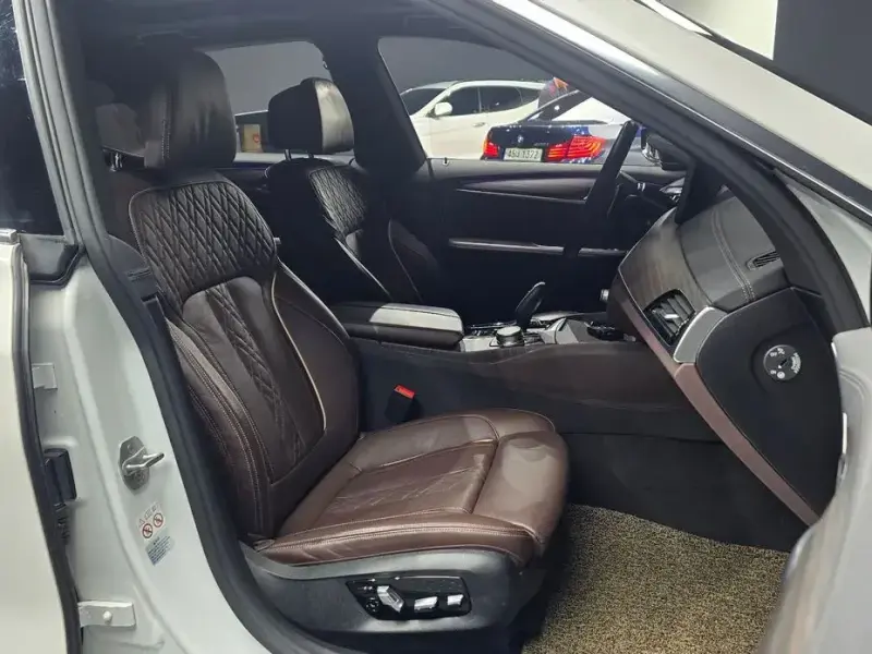 2020 BMW 6 серии с пробегом 103 038 км