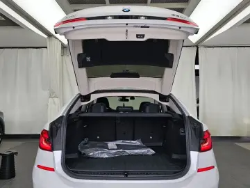2023 BMW 6 серии с пробегом 33 756 км