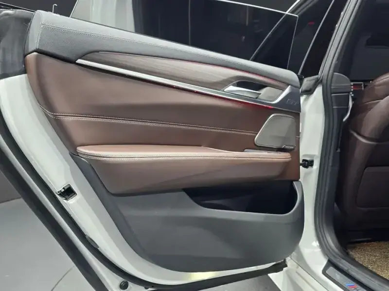 2020 BMW 6 серии с пробегом 103 038 км