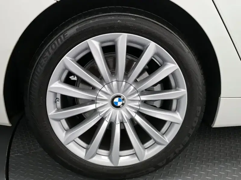 2023 BMW 6 серии с пробегом 42 588 км