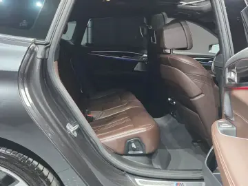 2022 BMW 6 серии с пробегом 66 477 км