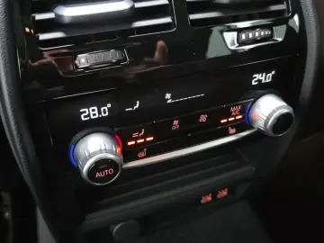 2023 BMW 6 серии с пробегом 42 588 км