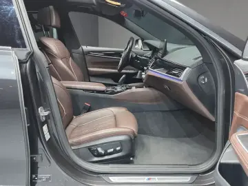 2022 BMW 6 серии с пробегом 66 477 км