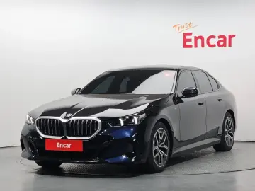 BMW i5