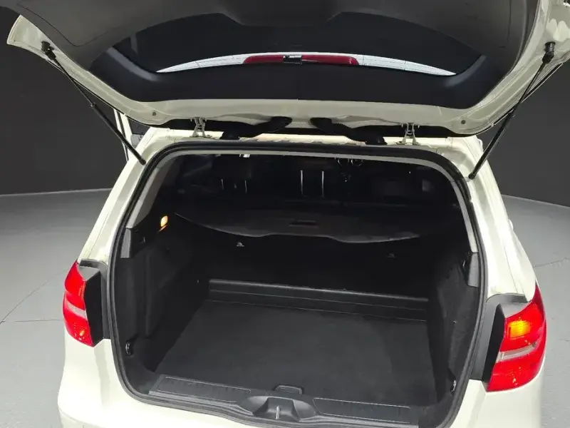 2012 Mercedes-Benz B-Класс с пробегом 84 822 км