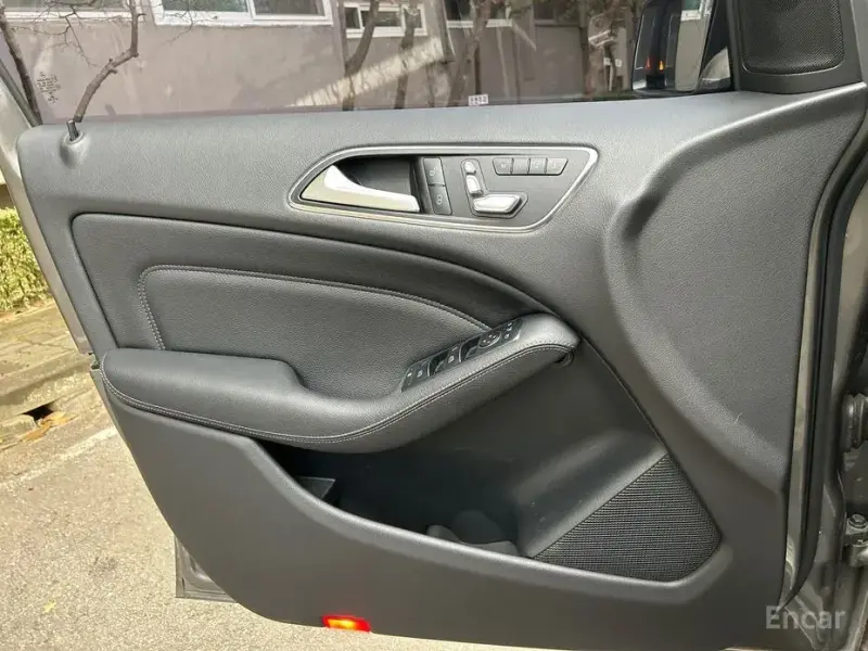 2017 Mercedes-Benz B-Класс с пробегом 165 549 км