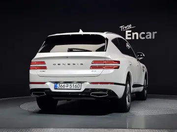 2023 Genesis GV80 с пробегом 43 566 км