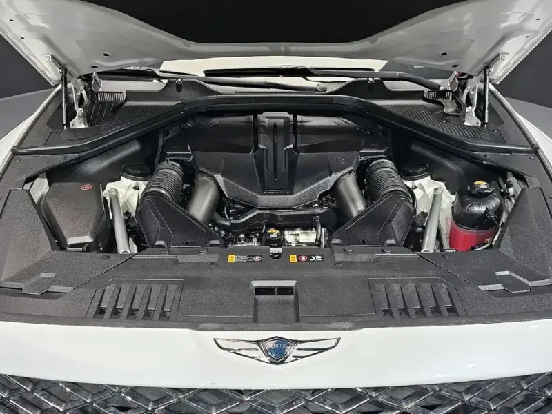 2023 Genesis GV80 с пробегом 43 566 км
