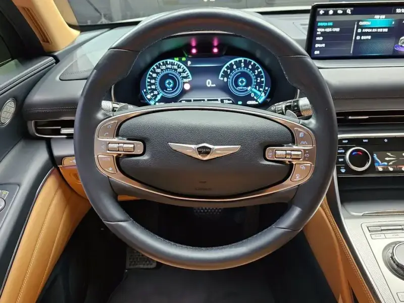 2023 Genesis GV80 с пробегом 43 566 км