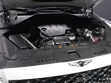 2023 Genesis GV80 с пробегом 35 078 км