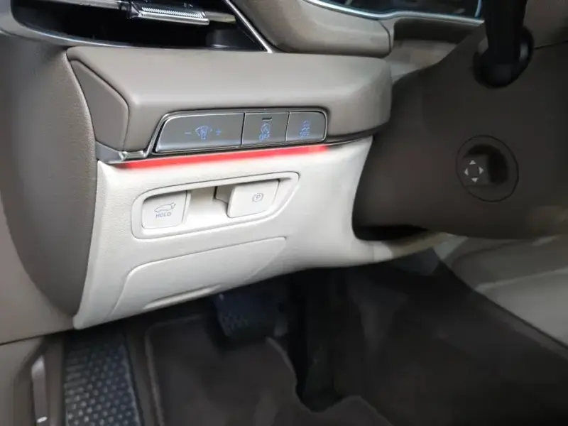 2023 Genesis GV80 с пробегом 35 078 км