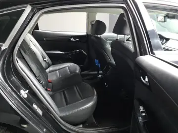 2020 Kia K7 с пробегом 81 202 км