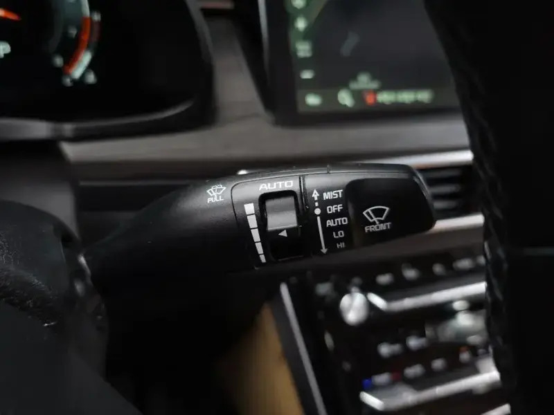 2019 Kia K7 с пробегом 88 249 км