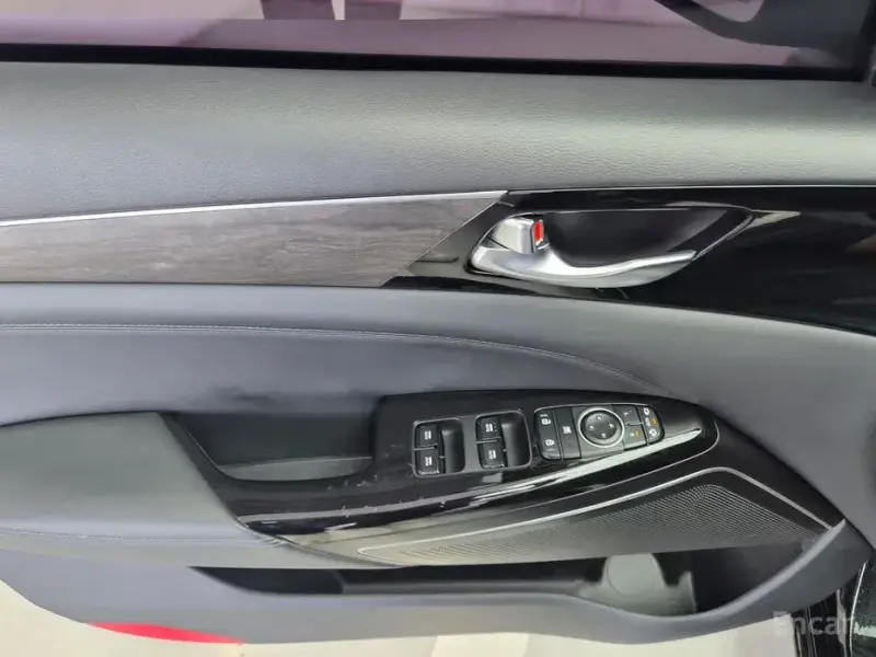 2020 Kia K7 с пробегом 46 860 км