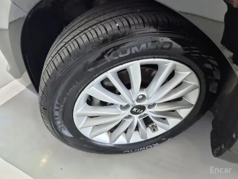 2020 Kia K7 с пробегом 46 860 км
