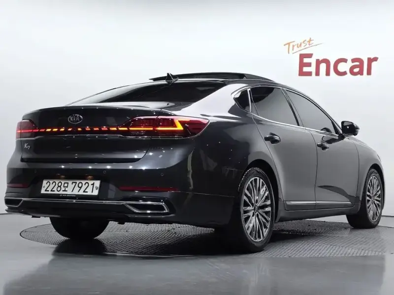 2020 Kia K7 с пробегом 74 908 км