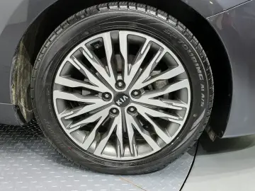 2020 Kia K7 с пробегом 74 908 км