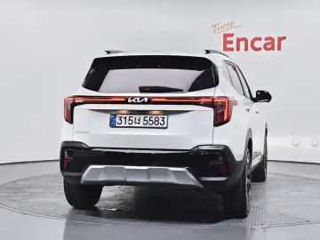 2024 Kia Seltos с пробегом 28 376 км