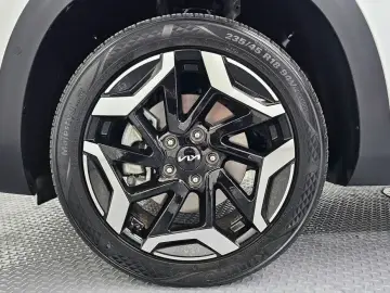 2024 Kia Seltos с пробегом 28 376 км