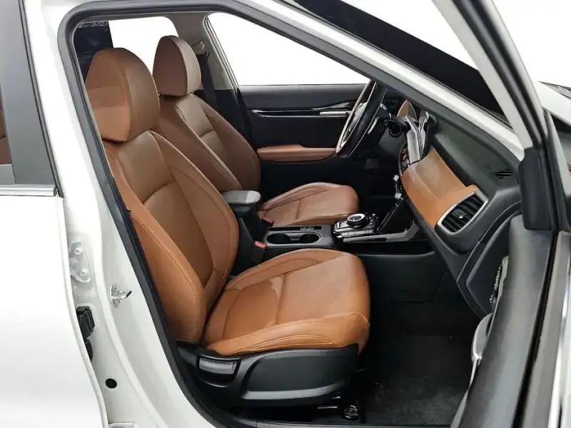 2024 Kia Seltos с пробегом 28 376 км