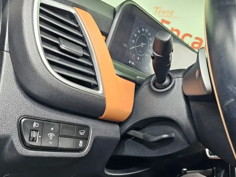 2024 Kia Seltos с пробегом 28 376 км