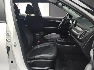 2024 Kia Seltos с пробегом 53 045 км