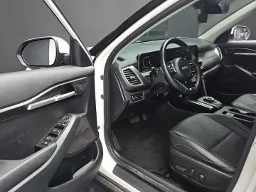 2024 Kia Seltos с пробегом 53 045 км