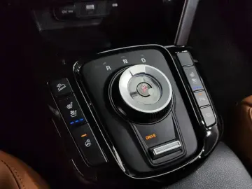 2023 Kia Seltos с пробегом 10 334 км