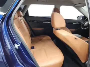 2023 Kia Seltos с пробегом 10 334 км