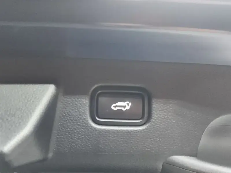 2023 Kia Seltos с пробегом 10 334 км