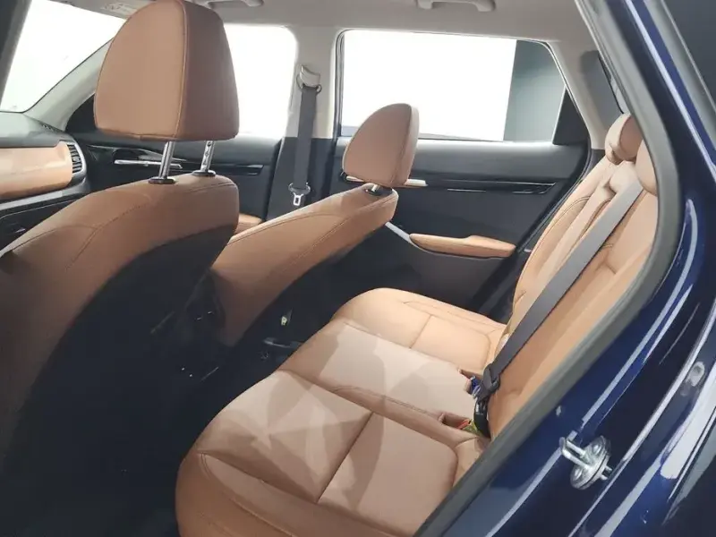 2023 Kia Seltos с пробегом 10 334 км