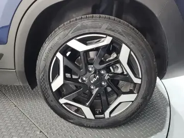 2023 Kia Seltos с пробегом 10 334 км