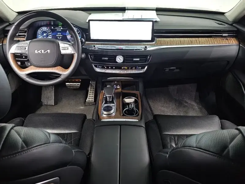 2023 Kia K9 с пробегом 64 879 км