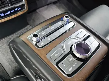 2023 Kia K9 с пробегом 64 879 км