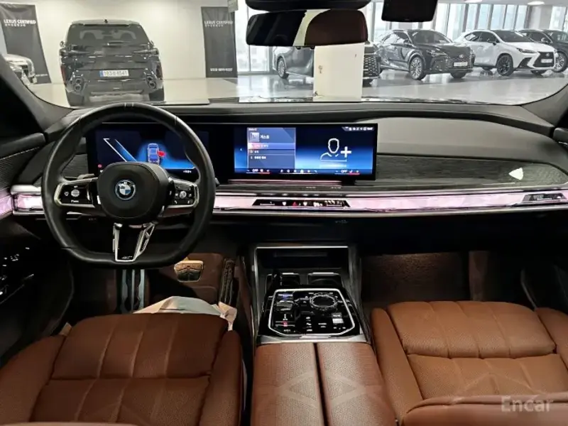 2024 BMW i7 с пробегом 22 660 км